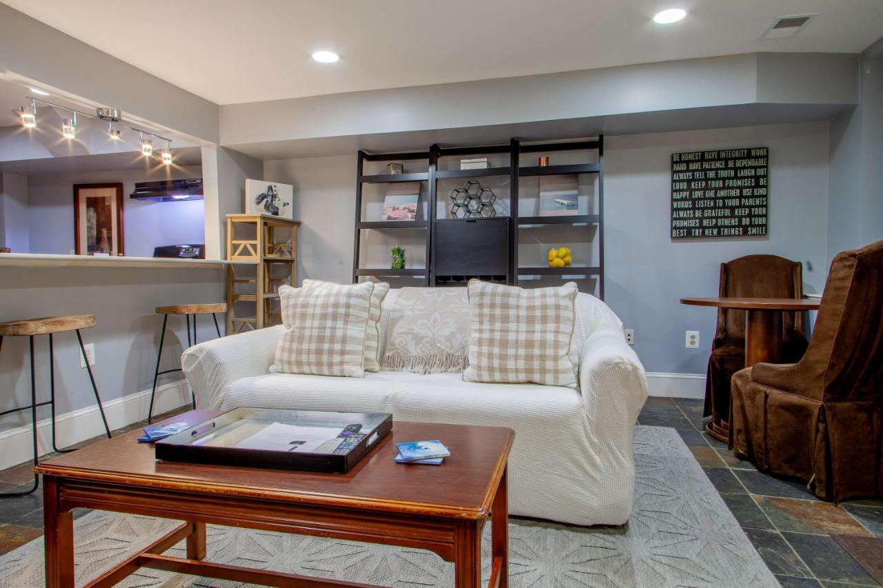 Delightful 1-Br Accommodations Nearby Metro واشنطن المظهر الخارجي الصورة